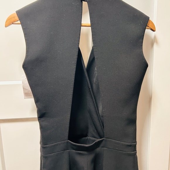 Safiyya black designer jumpsuit - Picture 3 of 7